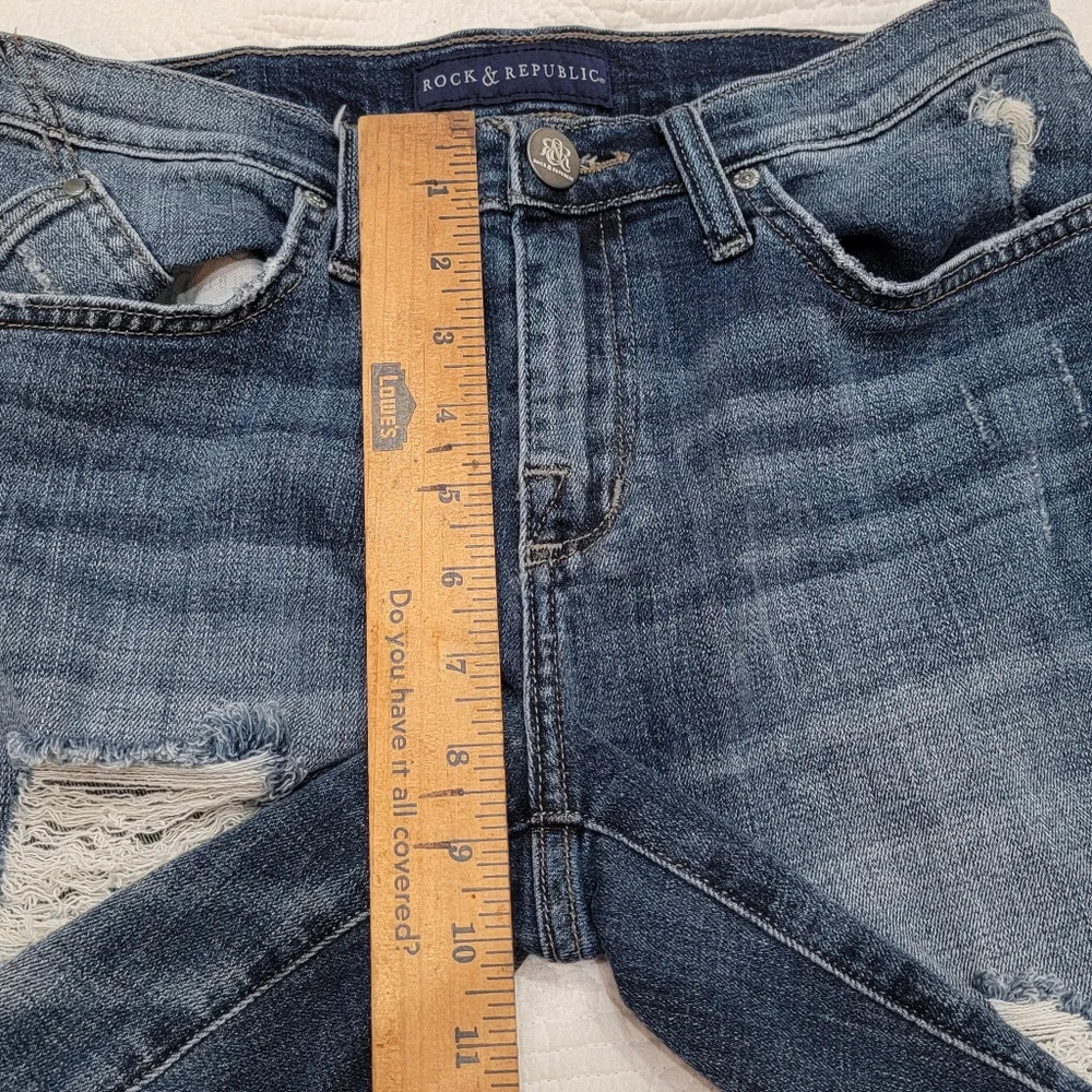 Rock & Republic Indee Distressed Jean Shorts Stretch Denim Size 6 - Picture 7 of 9